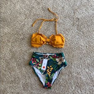 NWT High waisted bikini size M